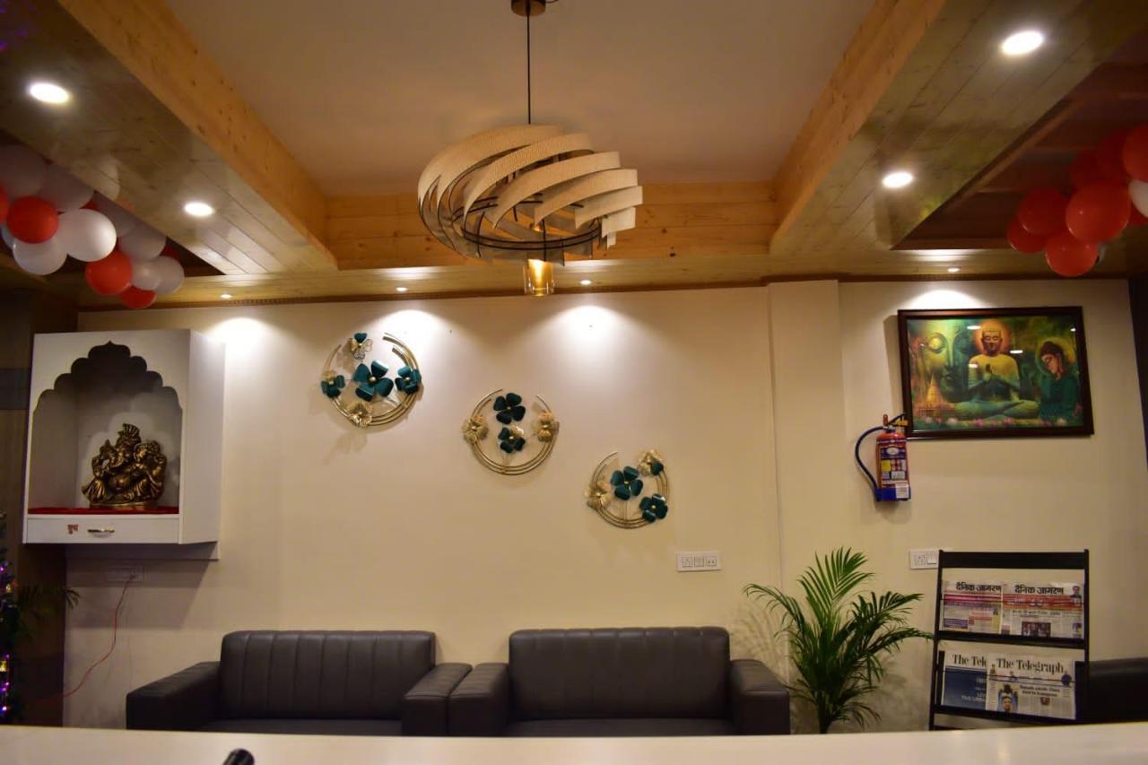 Hotel Montana Vyoo Namchi Екстериор снимка